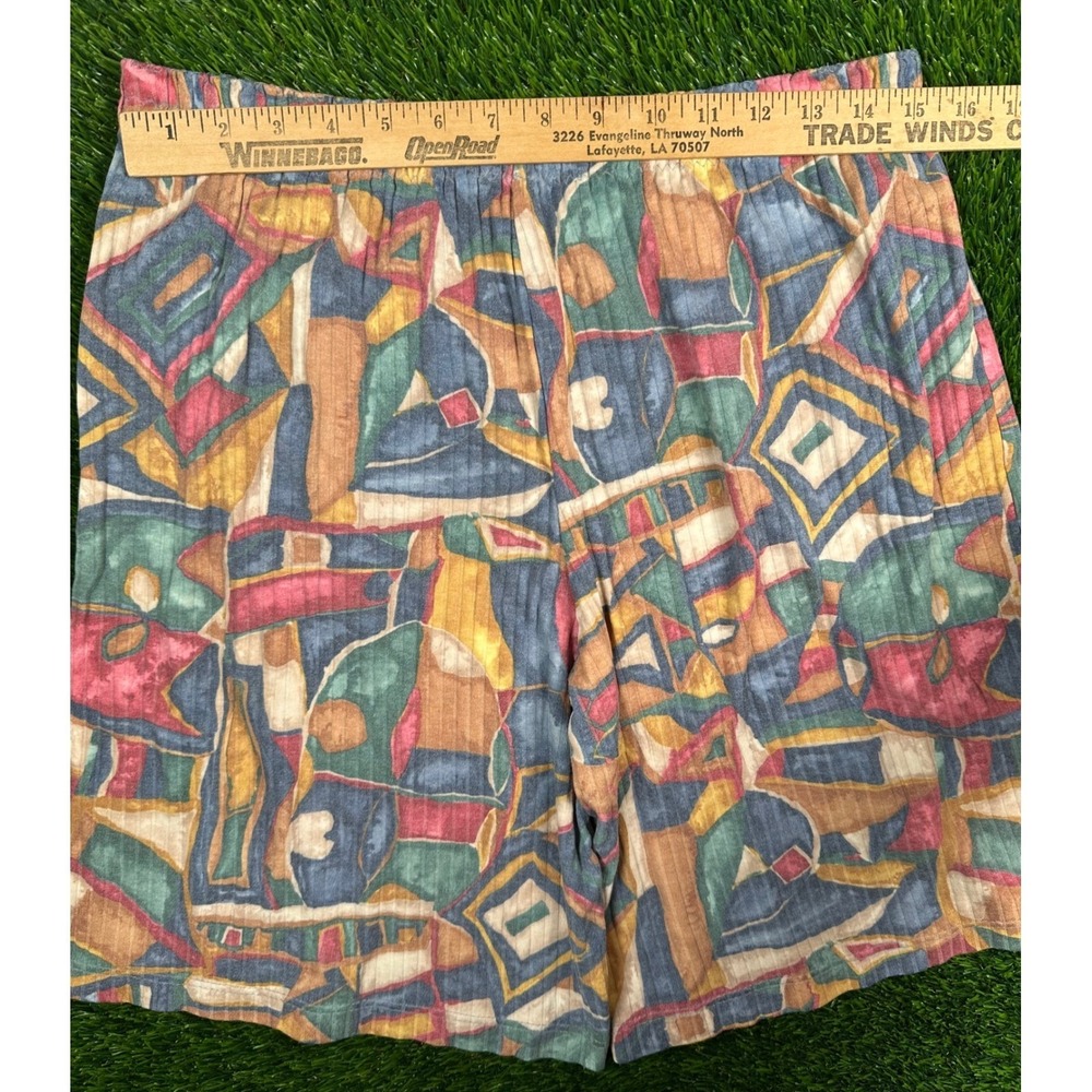 Vintage Geometric 90s Patterned Shirt and Shorts Set‎ Made in USA - Picture 9 of 10